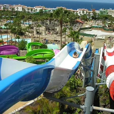 Amazing 3 Bedroom On The First Line Of The Americas Beach, Air Conditioner And Terrace Ocean View Апартаменты *