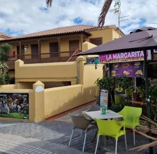 Amazing 3 Bedroom On The First Line Of The Americas Beach, Air Conditioner And Terrace Ocean View *